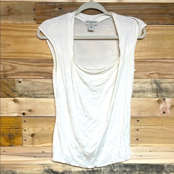Banana Republic size Medium Ivory Color Draped Soft Stretchy Sleeveless Tank Top - Picture 1 of 6